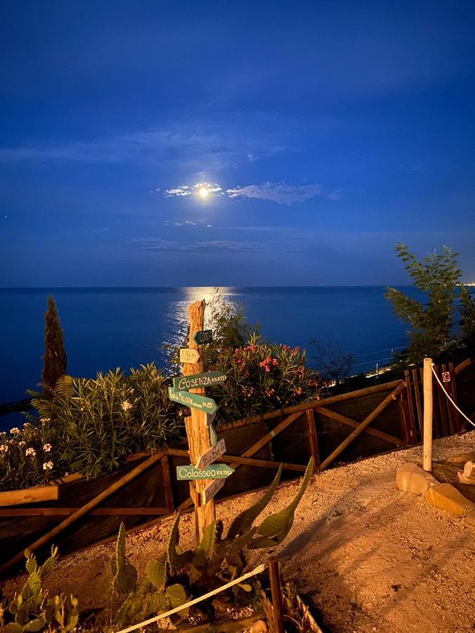 Vista D'Amare Hotell Pedaso Exteriör bild